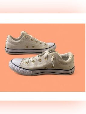 Girls Chuck Taylor star print